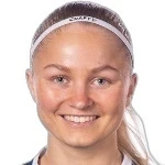 Lova Sternfeldt